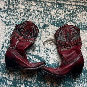 Corral’s Women's Burgundy Western Leather Boots please read description